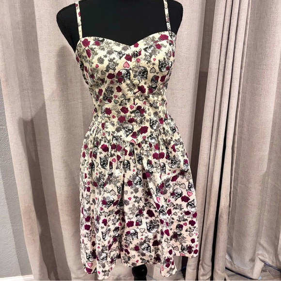 Hell Bunny Cream and Pink Floral pinup Dress - Picture 1 of 4
